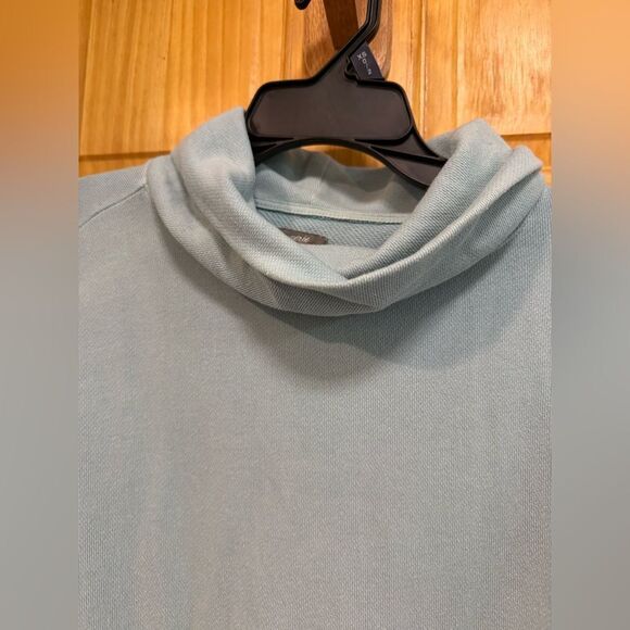 Aerie size S oversized cowl neck sweatshirt - Picture 3 of 11